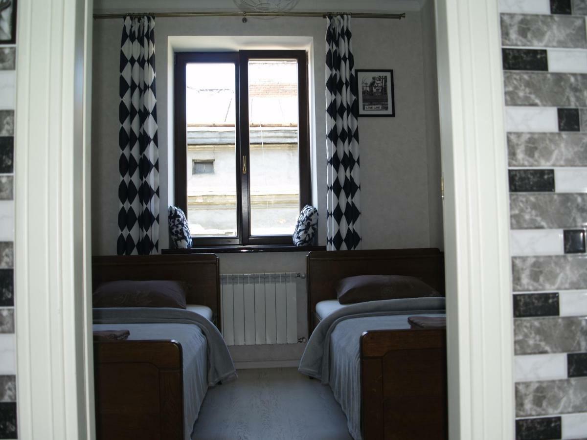 Appartement Monro - Heart Of Lviv Extérieur photo