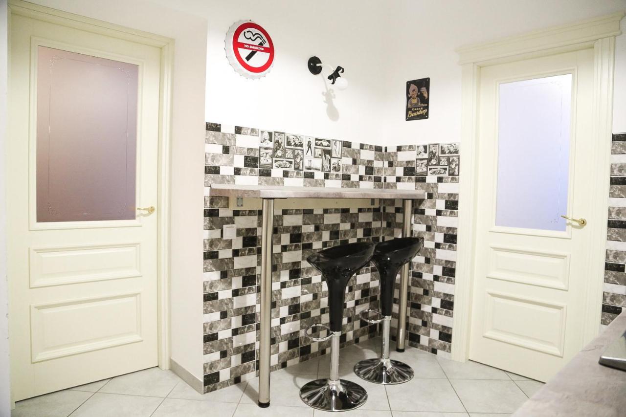 Appartement Monro - Heart Of Lviv Extérieur photo